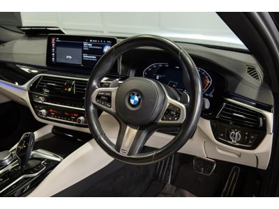 2021 BMW 5 Series