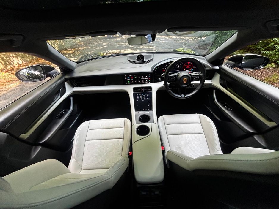 2023 Porsche Taycan