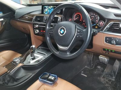 2016 BMW 330