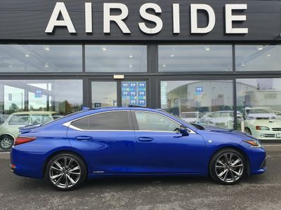 2019 Lexus ES 300h