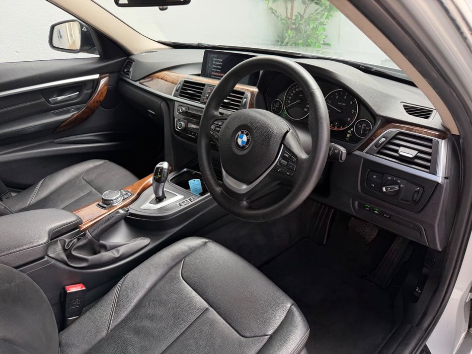 2017 BMW 3 Series