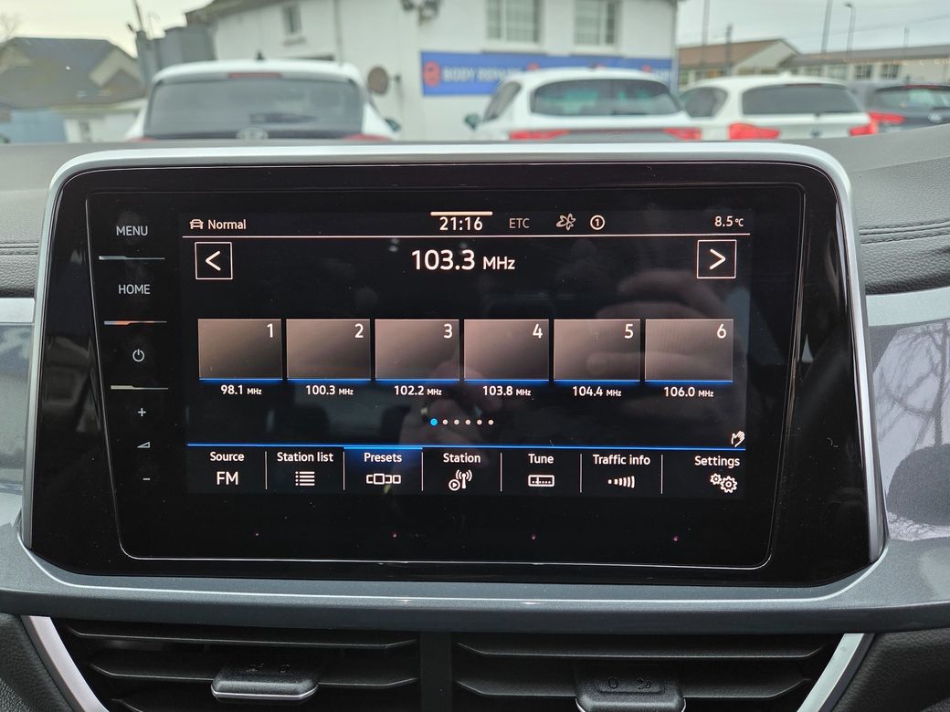 2023 Volkswagen T-Roc