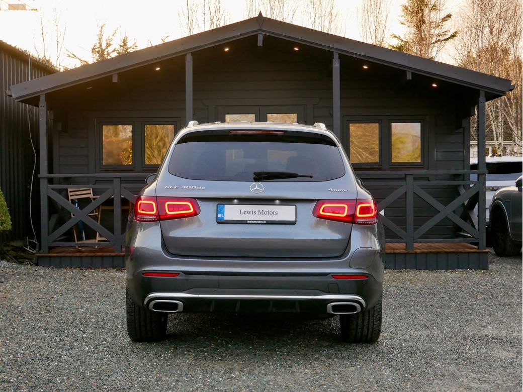 2023 Mercedes-Benz GLC Class