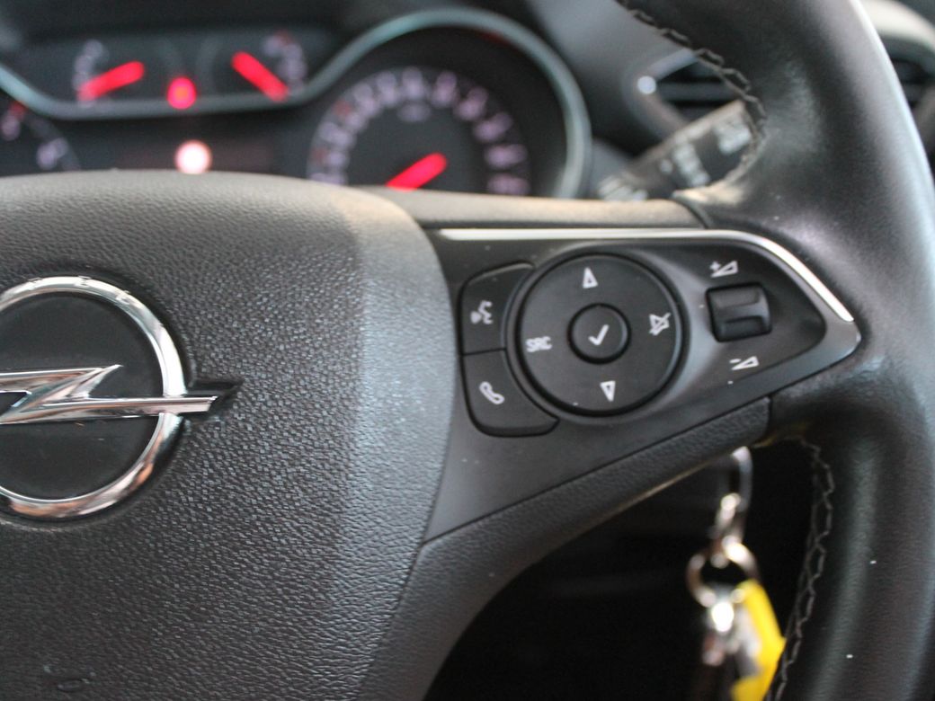2024 Opel Crossland X