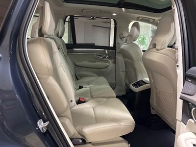 2025 Volvo XC90