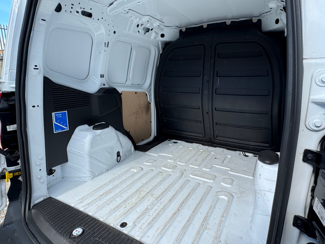 2023 Ford Transit Courier