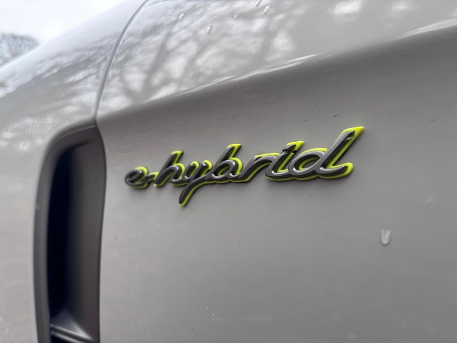 2023 Porsche Panamera