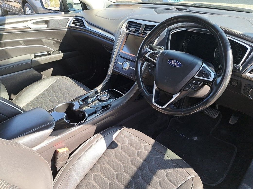 2020 Ford Mondeo