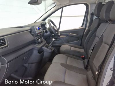 2023 Nissan Primastar