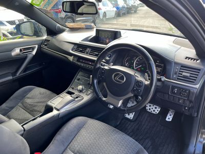 2017 Lexus CT 200h