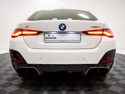 2025 BMW i4