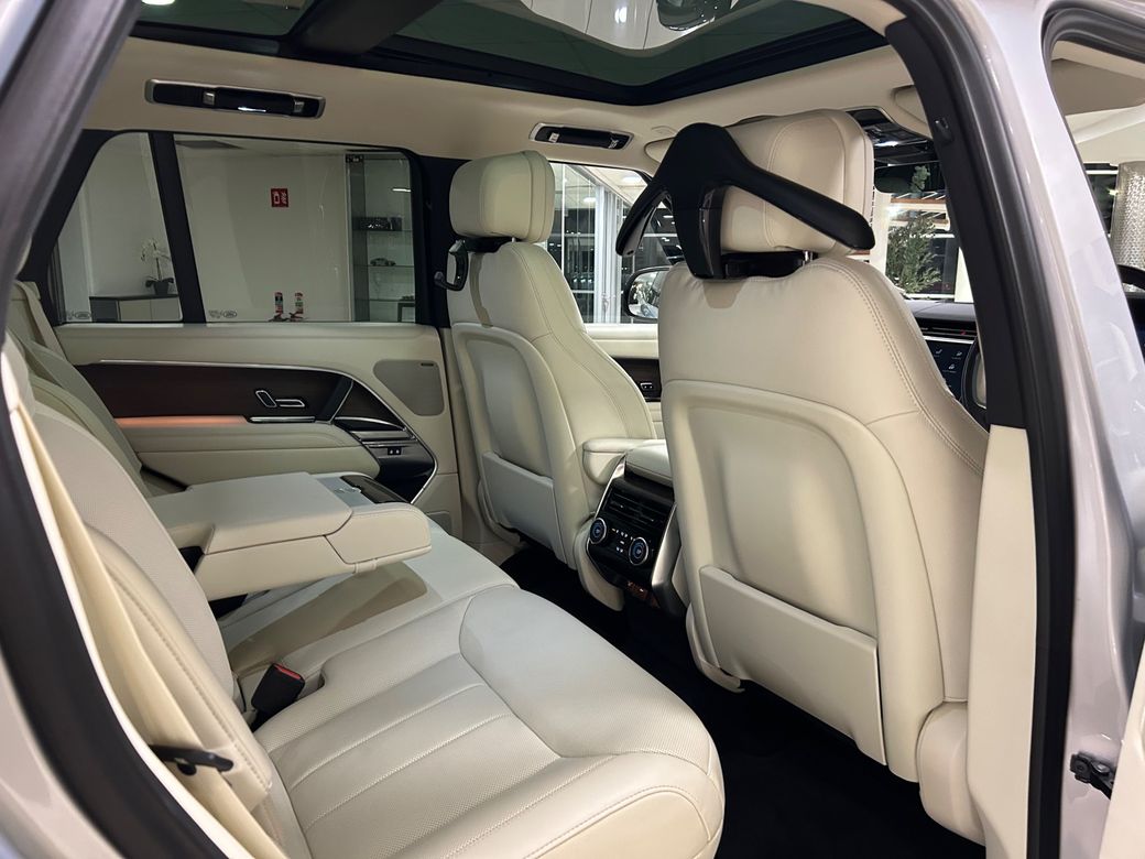 2023 Land Rover Range Rover
