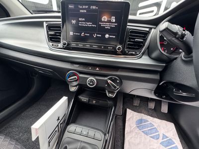2023 Kia Rio