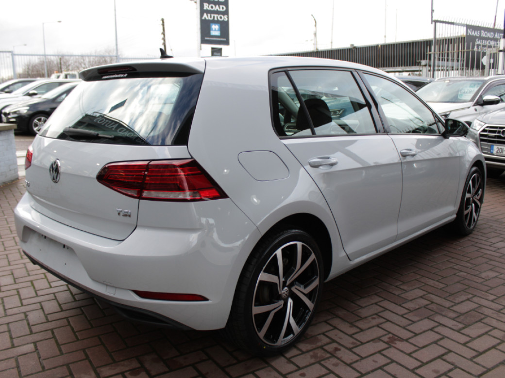 2018 Volkswagen Golf