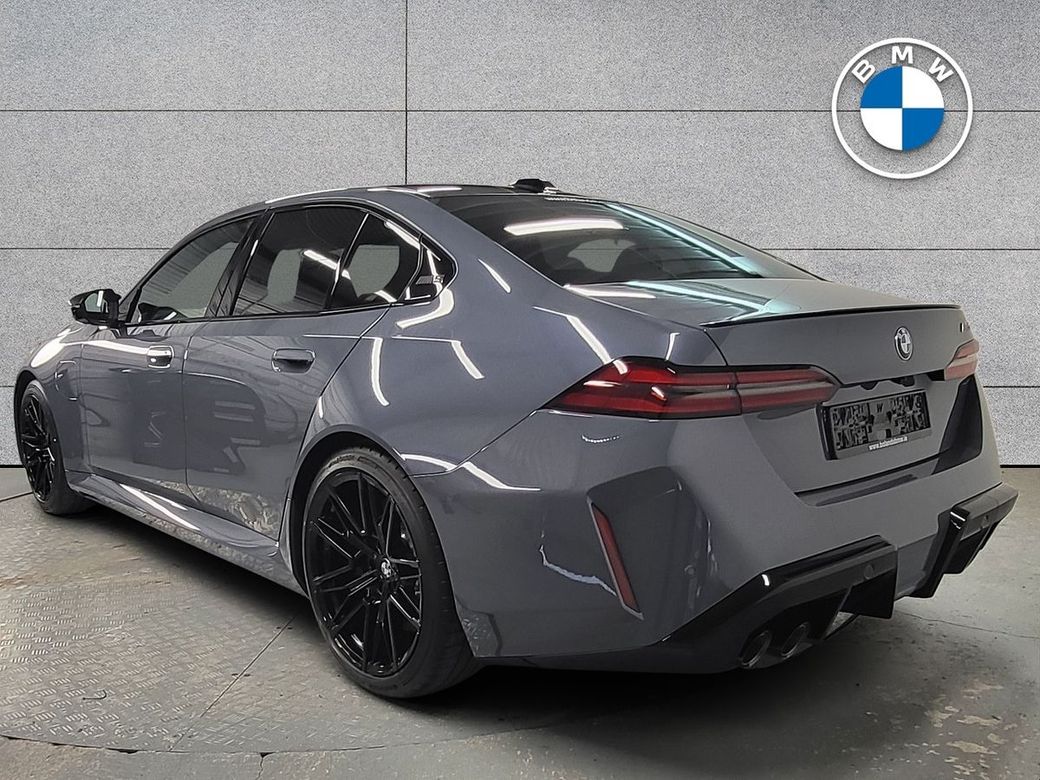 2026 BMW M5