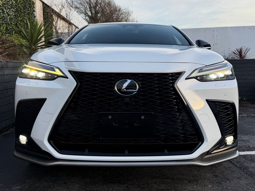 2022 Lexus NX 300h