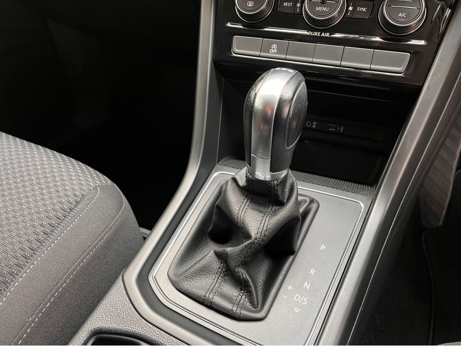 2015 Volkswagen Touran
