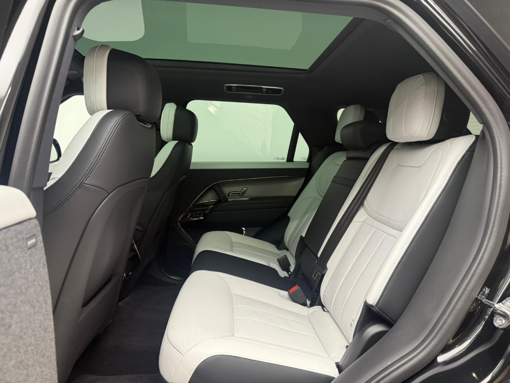 2024 Land Rover Range Rover Sport