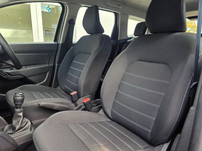 2023 Dacia Duster