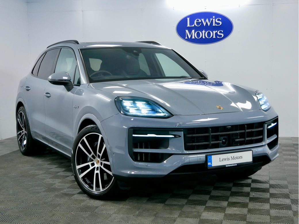 2025 Porsche Cayenne
