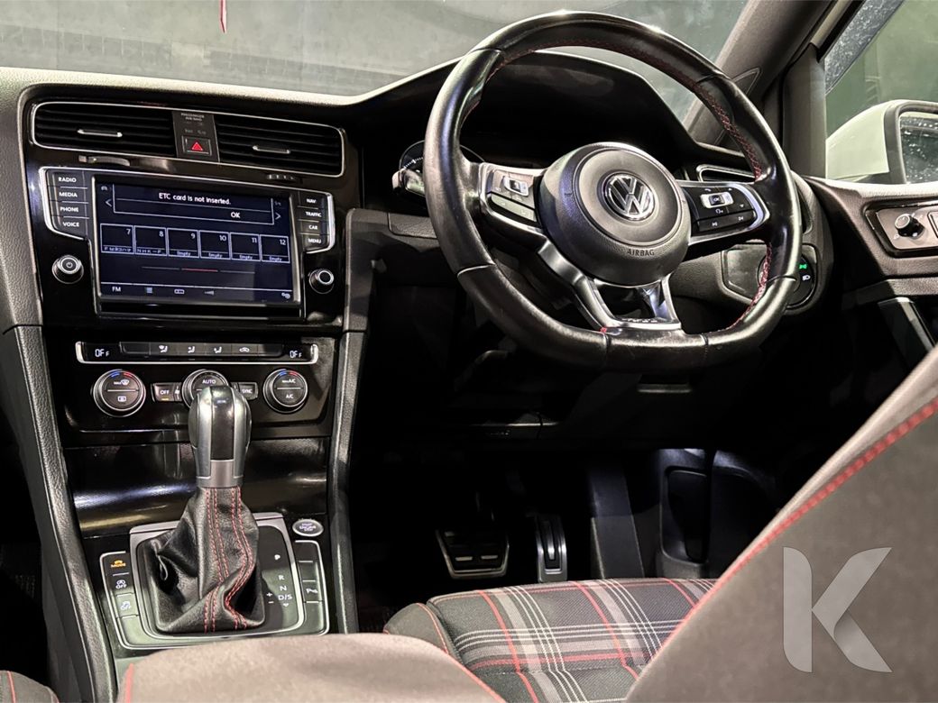 2016 Volkswagen Golf