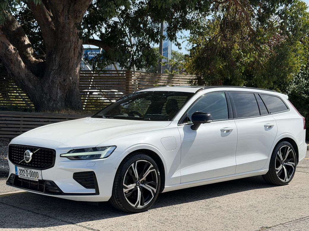 2022 Volvo V60