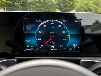 2021 Mercedes-Benz GLB Class