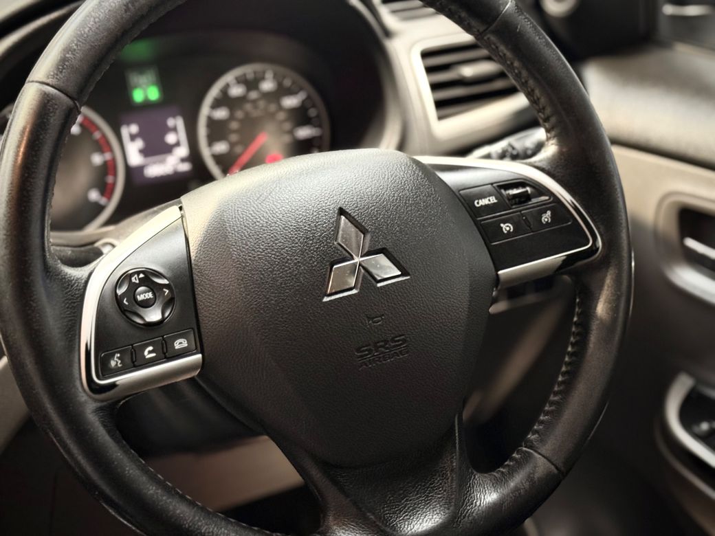 2016 Mitsubishi L200