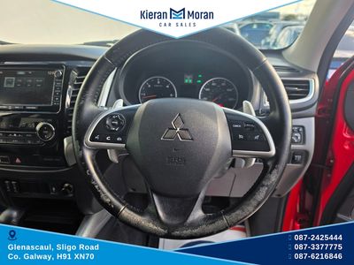 2015 Mitsubishi L200