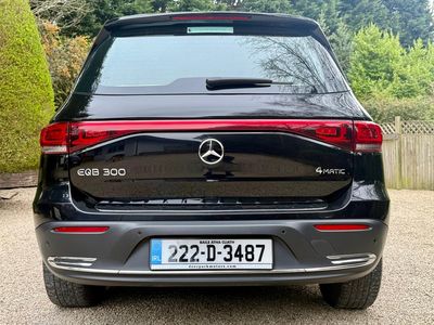 2022 Mercedes-Benz EQB