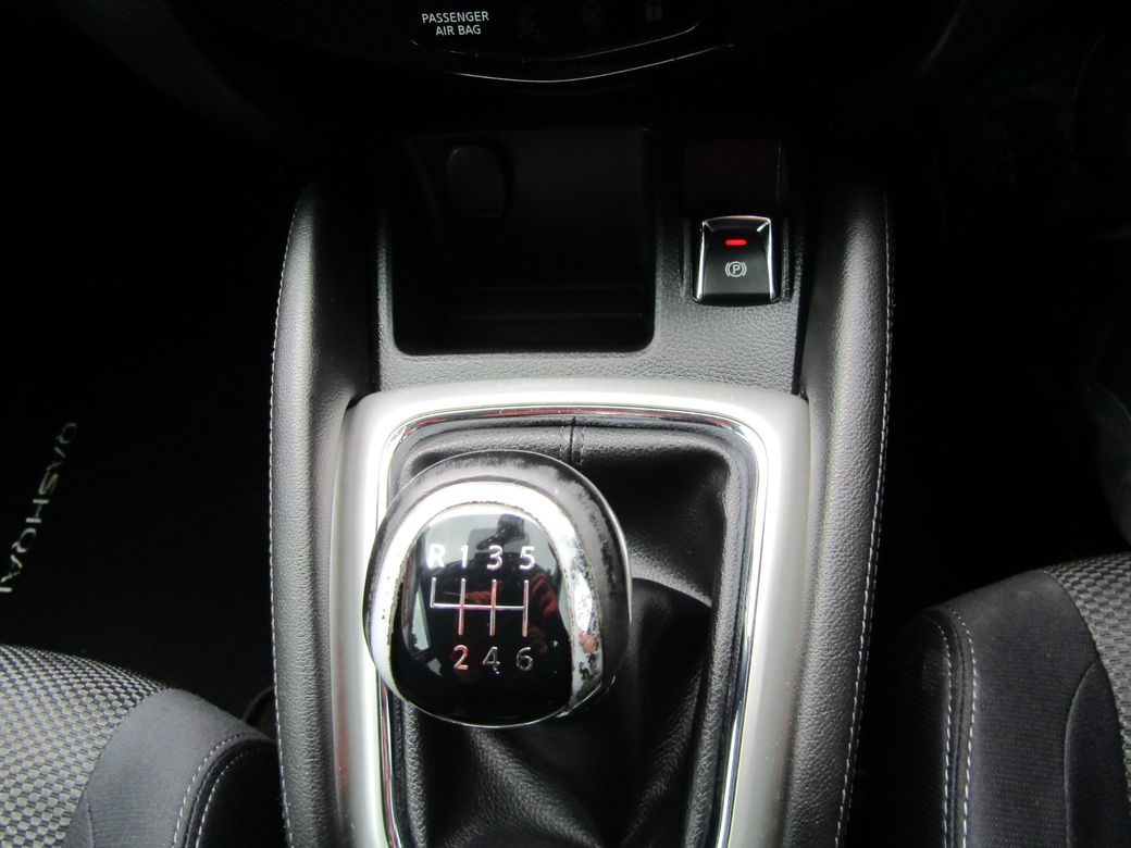 2015 Nissan Qashqai