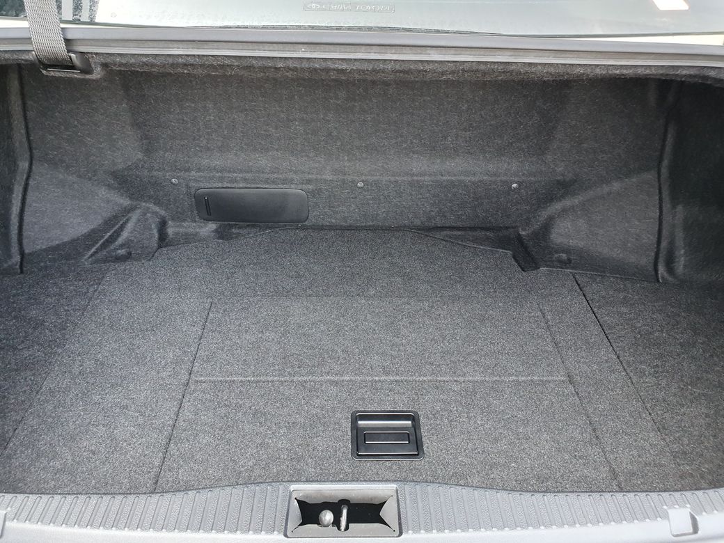 2014 Toyota Crown