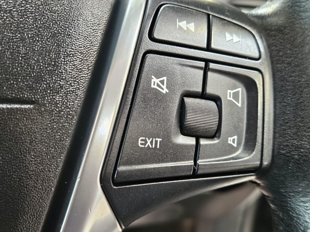 2016 Volvo V40