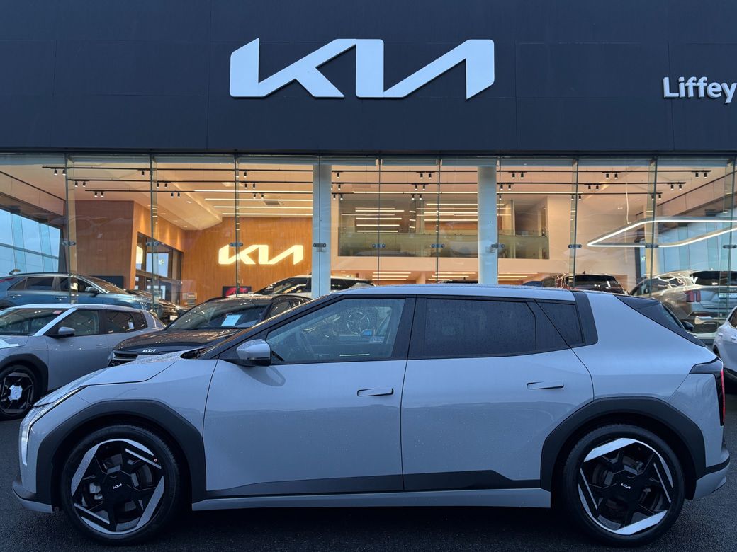 2025 Kia EV4