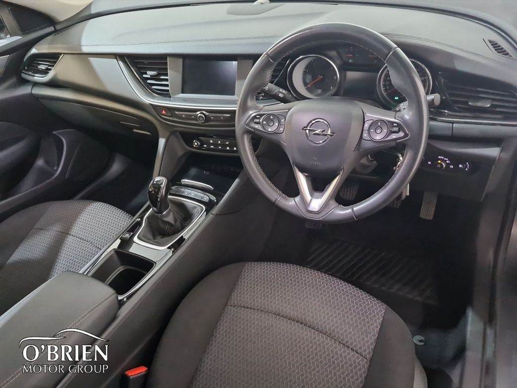 2021 Opel Insignia
