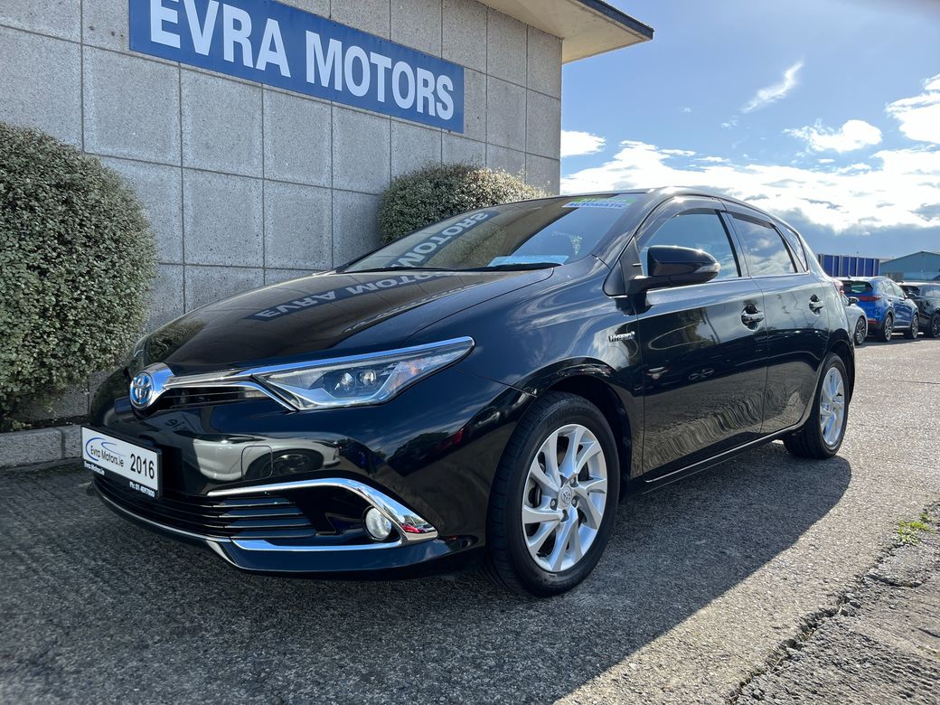 2016 Toyota Auris