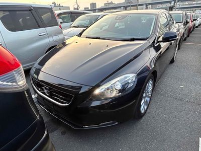 2015 Volvo V40
