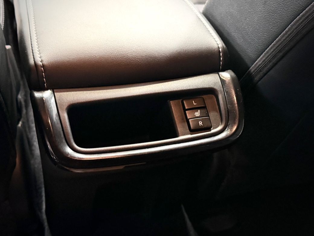 2025 Toyota Hilux