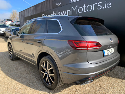 2019 Volkswagen Touareg