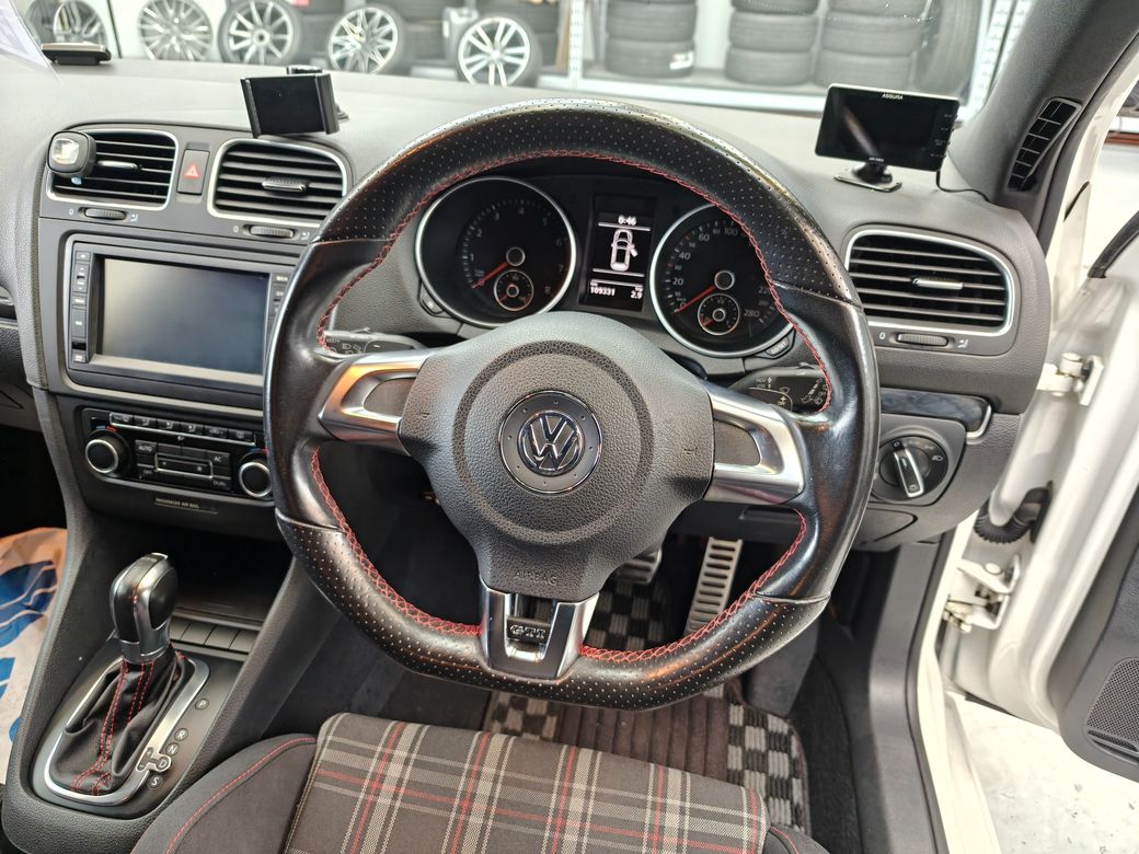 2011 Volkswagen Golf