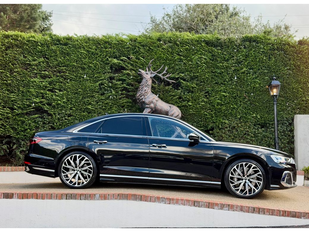 2024 Audi A8