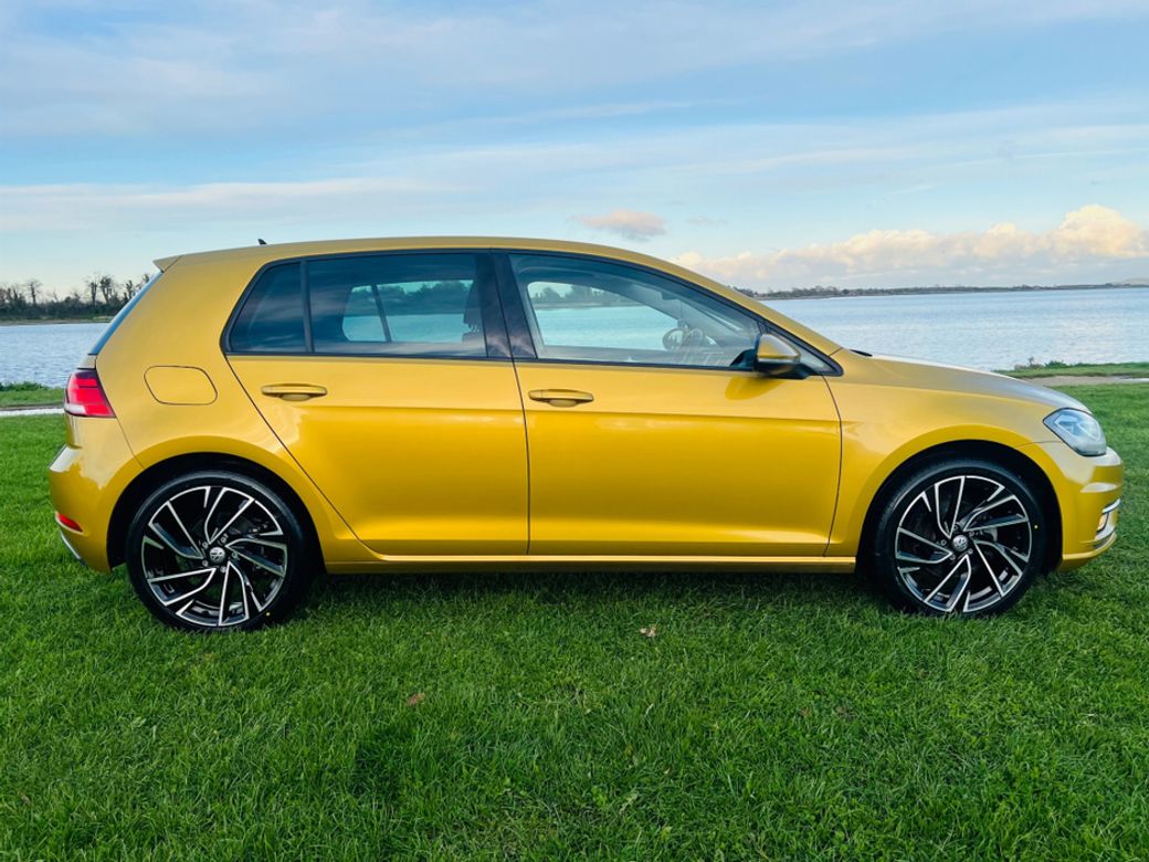 2017 Volkswagen Golf