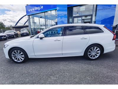 2021 Volvo V90