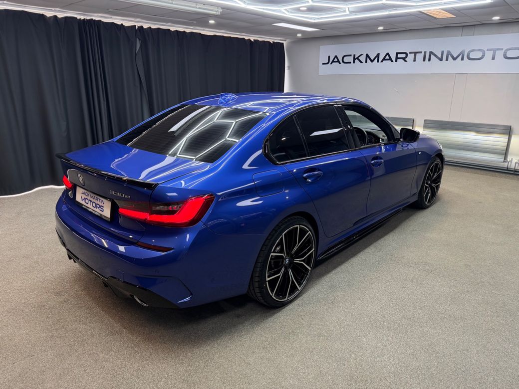 2020 BMW 330