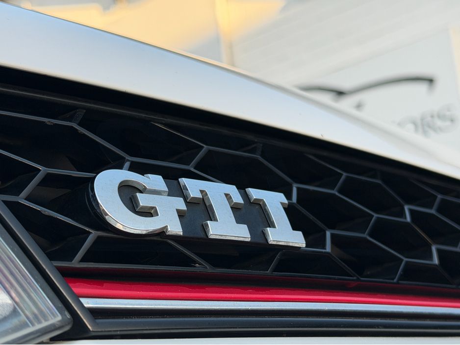 2015 Volkswagen Polo