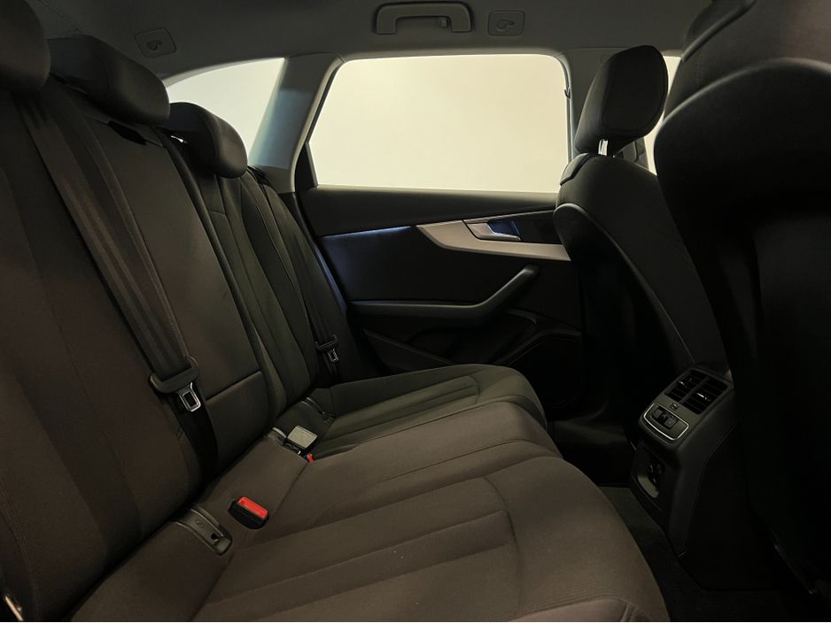 2016 Audi A4