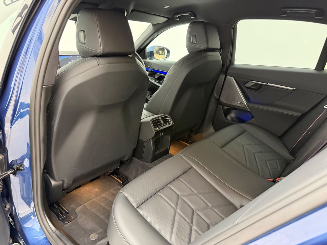 2024 BMW i5