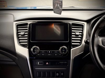 2021 Mitsubishi L200