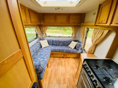 2006 ELDDIS SUNSEEKER 400RS R.H.D 