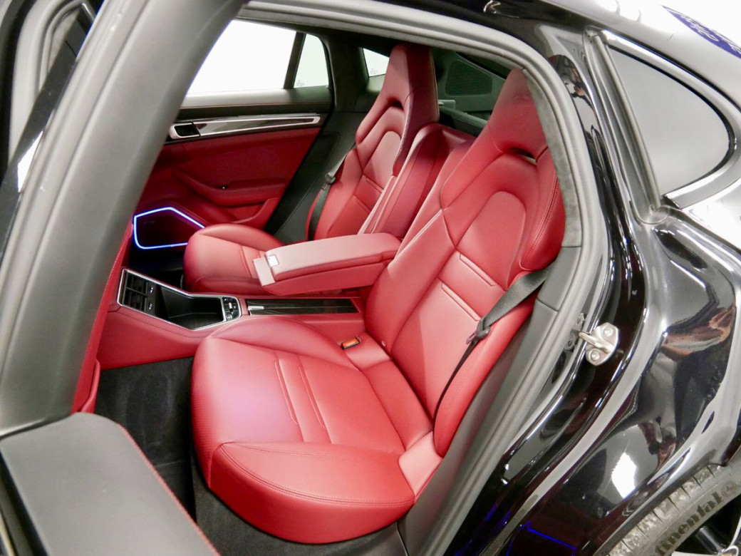 2024 Porsche Panamera